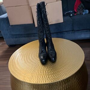 Elegant Black Lace-Up Women's Boots